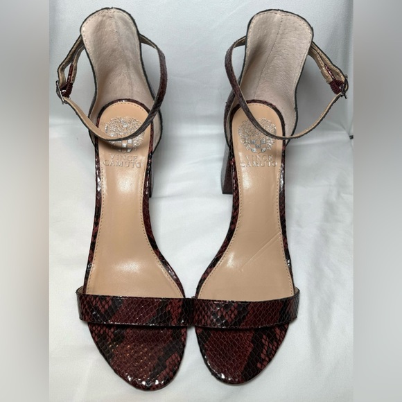 Vince Camuto Beah Snakeskin Burgundy Low Heel Sandals Size 8 - Picture 3 of 7
